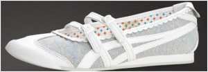 tigerbabet4 2011 Tiger Onitsuka beyaz renk iki bantlı babet modeli