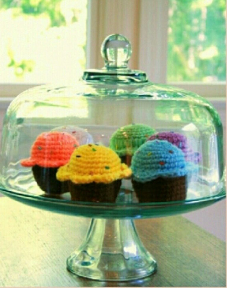 Amigurumi örgü oyuncak cupcake modeli tarifi anlatımlı