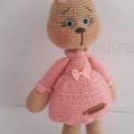 Amigurumi Örgü Oyuncak Modelleri – Amigurumi Örgü Utangaç Oyuncak Tavşan Tarifi ( Anlatımlı ) Utangaç ifadeli amigurumi örgü oyuncak modeli tarifi anlatımlı