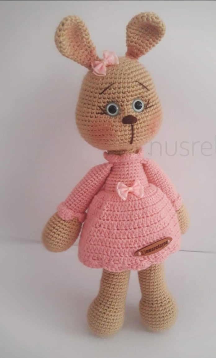 Utangaç ifadeli amigurumi örgü oyuncak modeli tarifi anlatımlı Utangaç ifadeli amigurumi örgü oyuncak modeli tarifi anlatımlı
