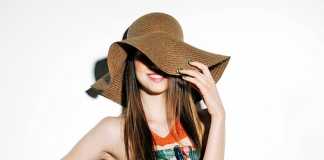 2011 Bershka İlkbahar - Yaz Koleksiyonu -- Bershka Fırfırlı mini elbise modeli