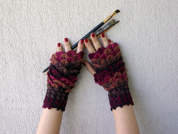 Eller Üşümesin Diye…(=   (Örgü Eldiven Modelleri)