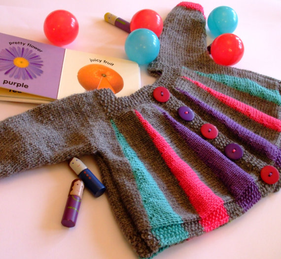 Dilimli örgü bebek hırkası modelleri