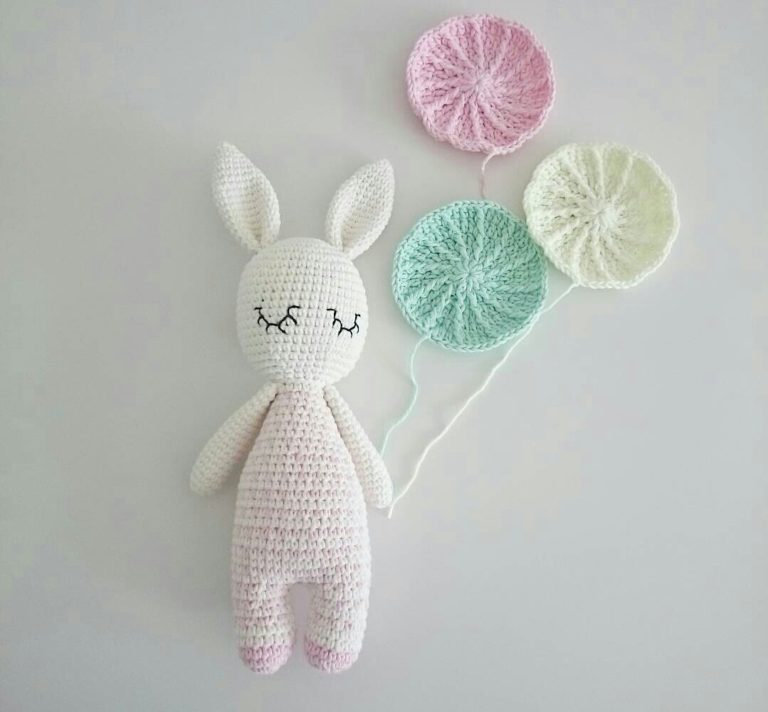Amigurumi örgü oyuncak uyuyan tavşancık modeli yapılışı anlatımlı