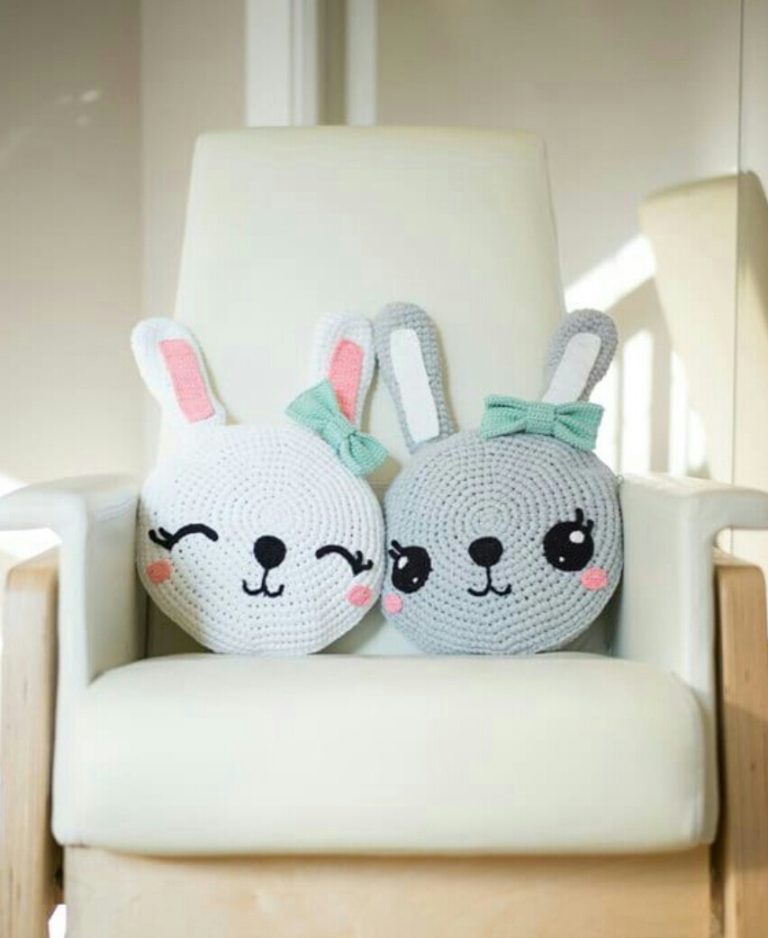 Amigurumi örgü dekoratif yastık modeli tarifi yapılışı anlatımlı